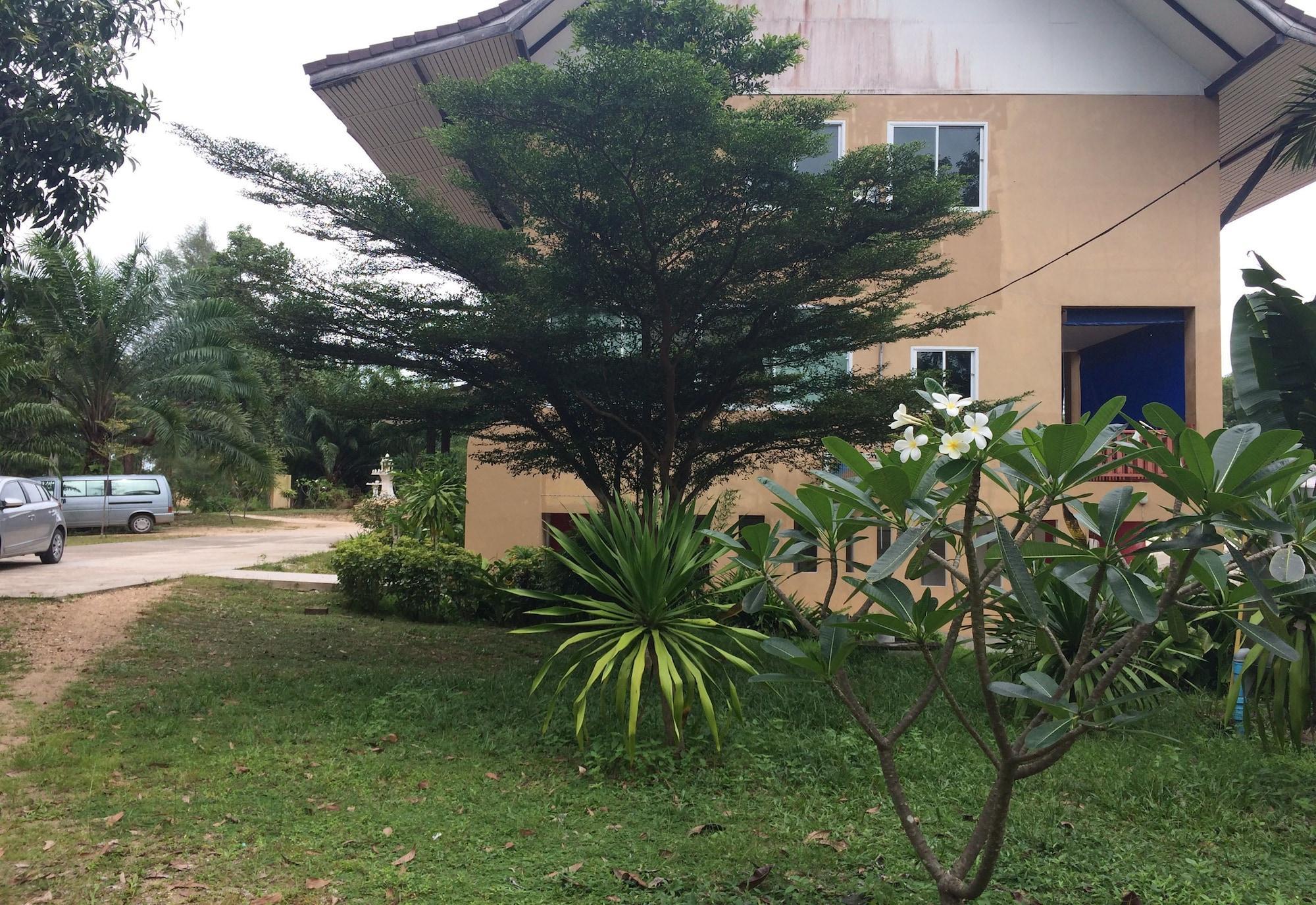 Water Palm Resort Talat Yai Екстер'єр фото