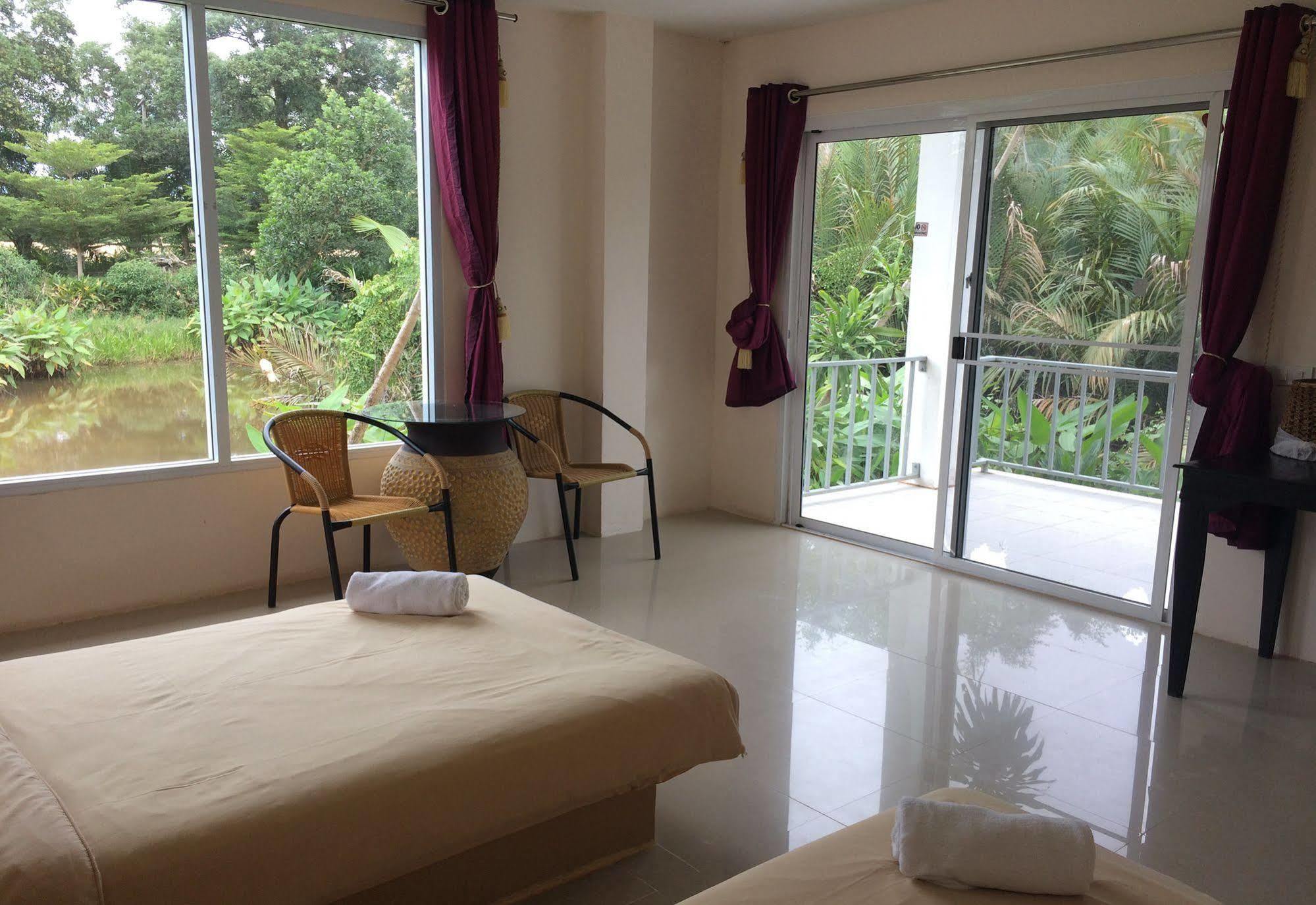 Water Palm Resort Talat Yai Екстер'єр фото