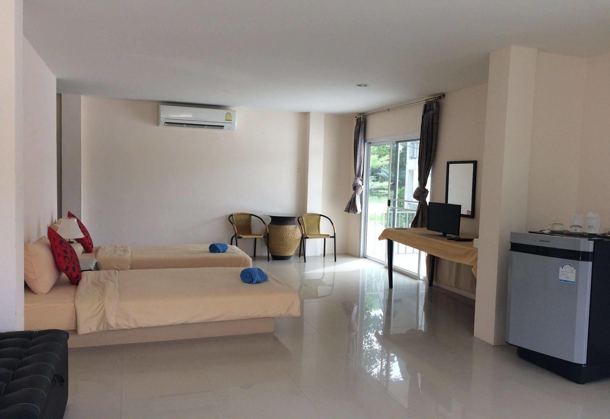 Water Palm Resort Talat Yai Екстер'єр фото