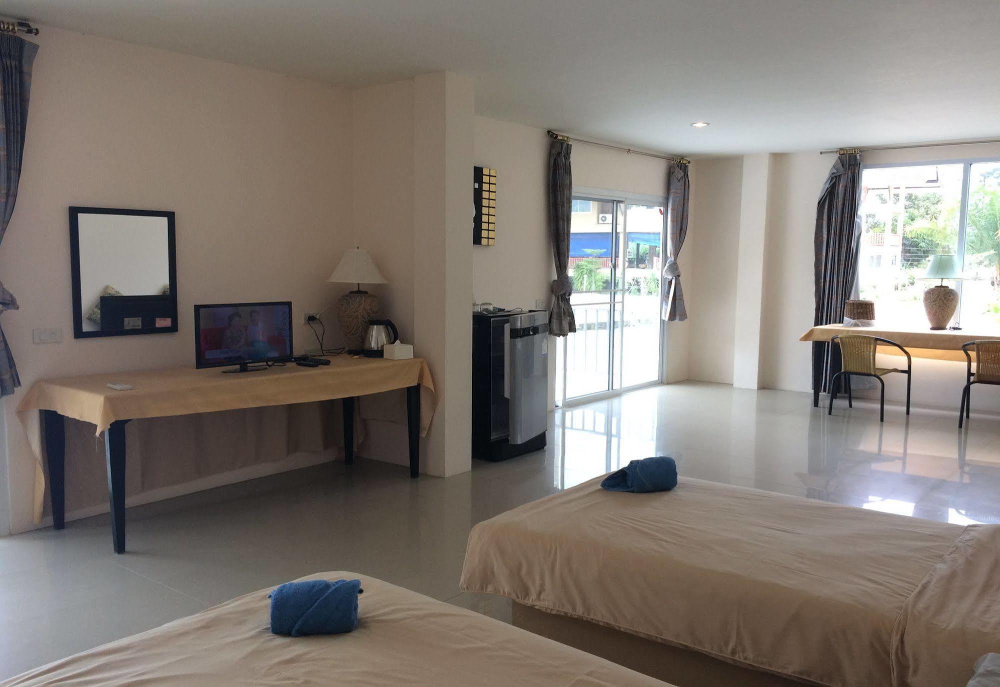 Water Palm Resort Talat Yai Екстер'єр фото